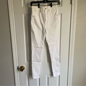 EXPRESS White High Rise Skinny Jeans 0R